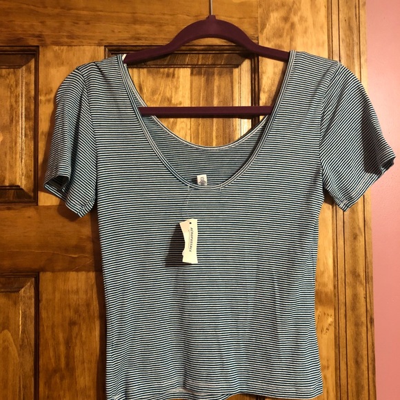 Crop Top - Picture 2 of 2